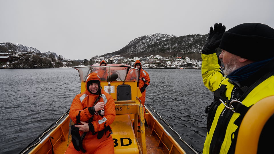 rescue-boat-training-with-crew